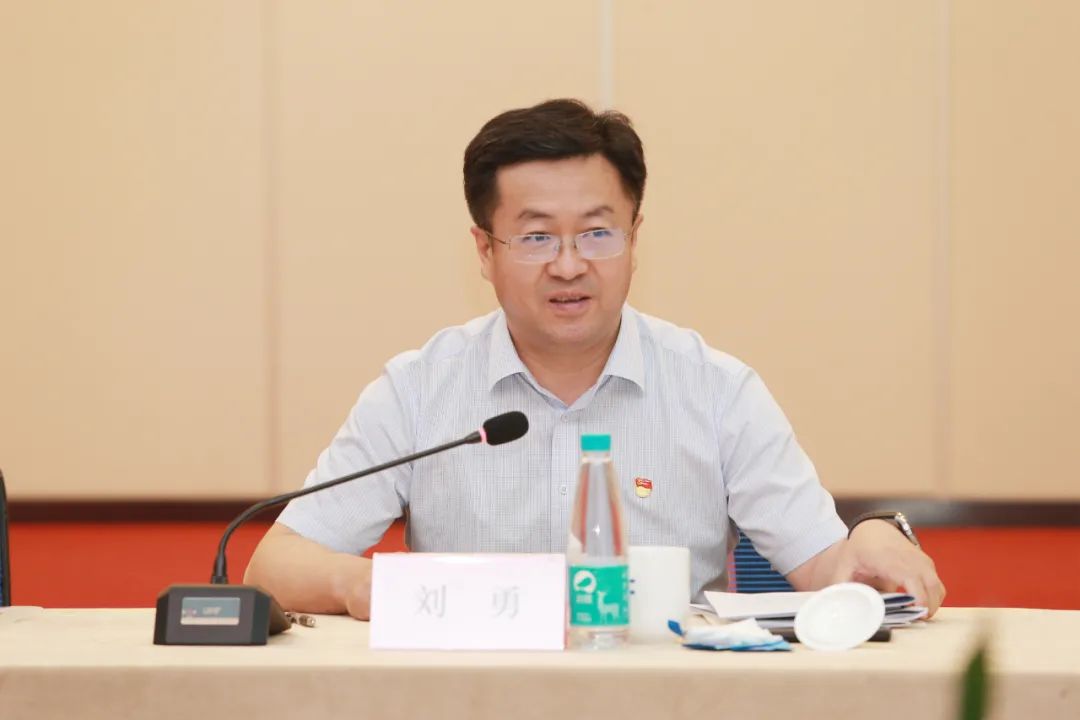 article-media-ab6d2325d919-cf3a3e29a74ab241_1785930187695 article-media-ab6d2325d919-cf3a3e29a74ab241_1785930187695